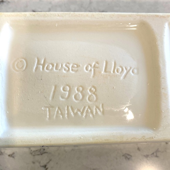 House Of Lloyd Cracker Keeper - Picture 4 of 6